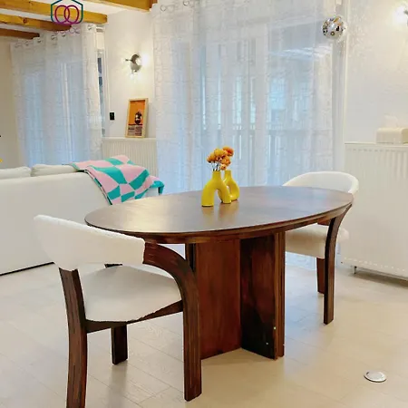 Chez Maya - Triplex Cosy Proche Gare Apartman *
